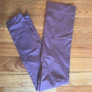 Blanqi everyday high waisted leggings. Size large. Soft fawn color.